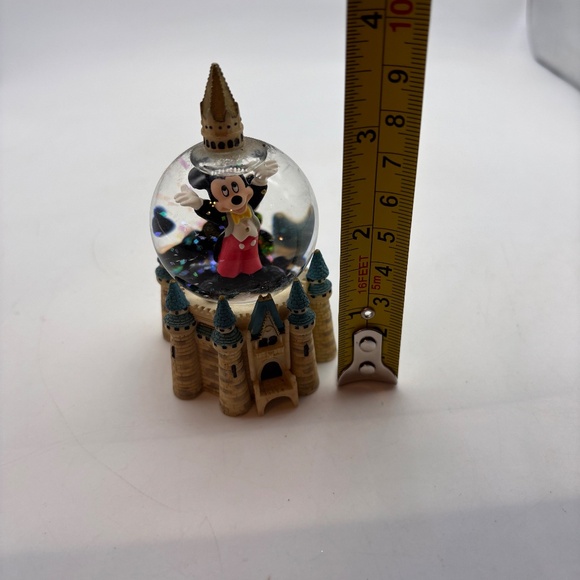 Disney WDW Parks Mickey Mouse and Castle Collectible Mini Water Snow Globe - Picture 8 of 8